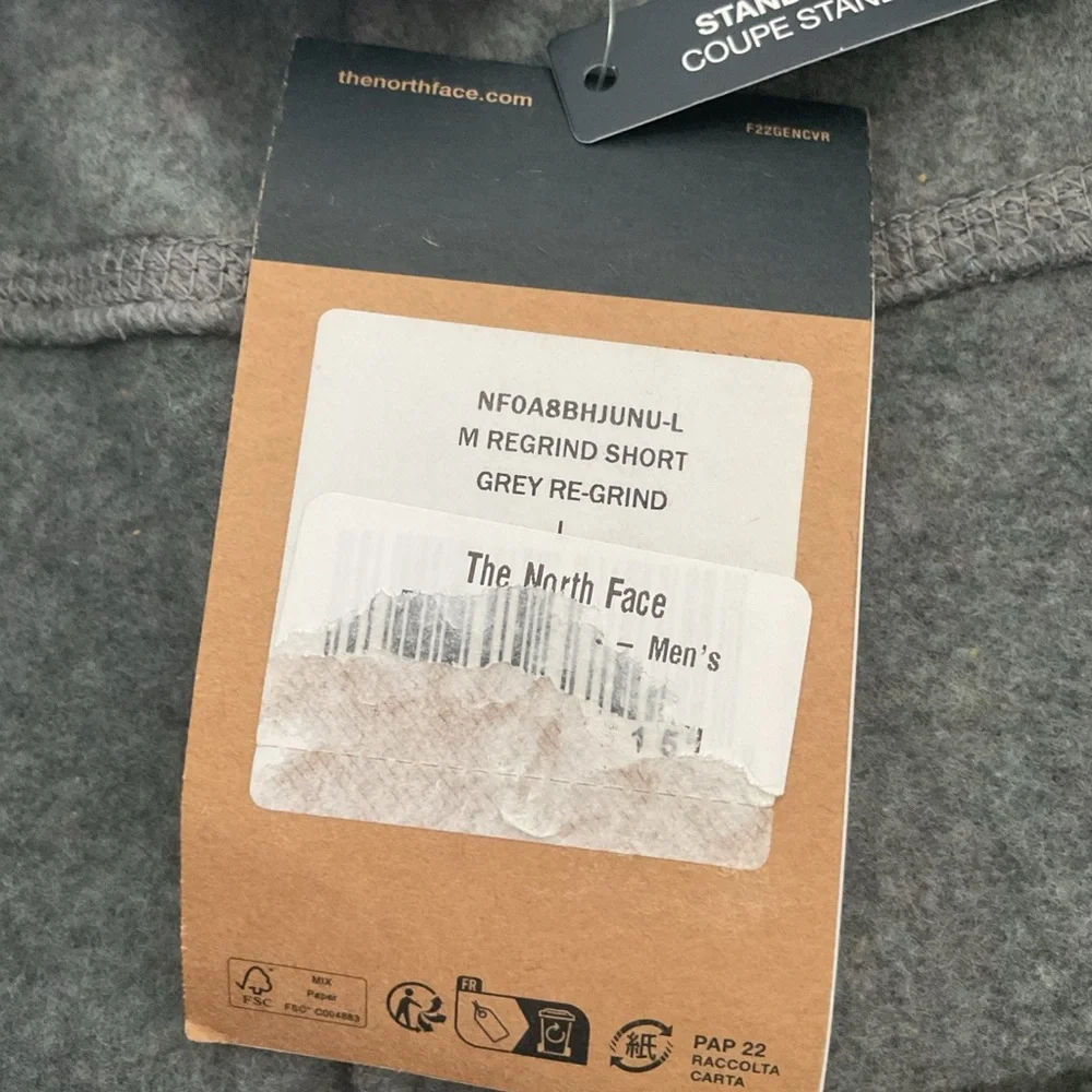 NWT The North Face men’s Athletic Gray ReGrind Shorts size medium